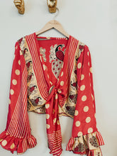Load image into Gallery viewer, Goddess frill sleeve top