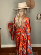 Load image into Gallery viewer, Short Kimono