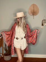 Load image into Gallery viewer, Short Kimono