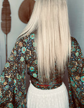 Load image into Gallery viewer, Goddess frill sleeve top