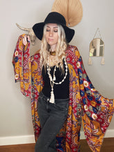 Load image into Gallery viewer, Go My Own Way kimono