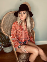 Load image into Gallery viewer, Janis Blouse red