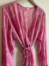 Load image into Gallery viewer, Daisy Jones wrap dress