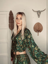 Load image into Gallery viewer, Boho wrap top