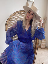 Load image into Gallery viewer, Daisy Jones wrap dress