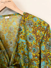 Load image into Gallery viewer, Goddess frill sleeve top