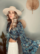 Load image into Gallery viewer, Goddess frill sleeve top
