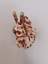 Load image into Gallery viewer, Indie Scrunchie