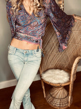 Load image into Gallery viewer, Goddess frill sleeve top