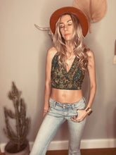 Load image into Gallery viewer, Stevie reversible top Green/Blue