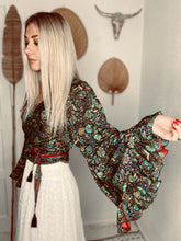 Load image into Gallery viewer, Goddess frill sleeve top