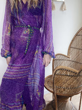 Load image into Gallery viewer, Daisy Jones wrap dress
