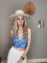Load image into Gallery viewer, Stevie reversible top