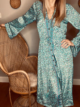 Load image into Gallery viewer, Kimono Dress