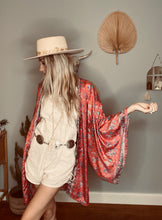 Load image into Gallery viewer, Short Kimono