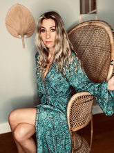 Load image into Gallery viewer, Kimono Dress