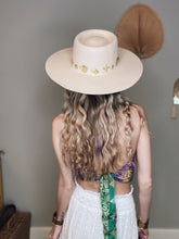 Load image into Gallery viewer, Stevie reversible top