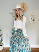 Load image into Gallery viewer, Boho skirt