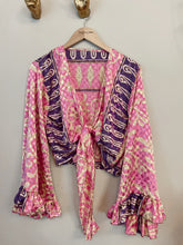Load image into Gallery viewer, Goddess frill sleeve top