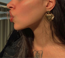 Load image into Gallery viewer, Heartbreaker earring