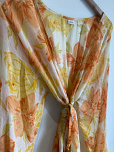 Load image into Gallery viewer, Daisy Jones wrap dress