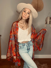 Load image into Gallery viewer, Short Kimono