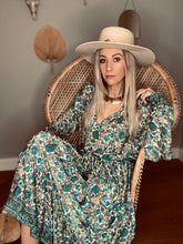 Load image into Gallery viewer, Boho skirt