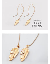 Load image into Gallery viewer, Dangling feathers