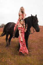 Load image into Gallery viewer, Lilou Gown
