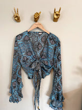 Load image into Gallery viewer, Goddess frill sleeve top
