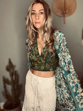 Load image into Gallery viewer, Stevie reversible top Green/Blue