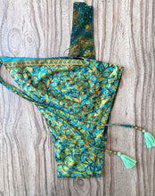 Load image into Gallery viewer, Stevie reversible top Green/ Green