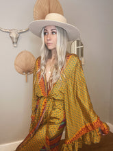 Load image into Gallery viewer, Goddess frill sleeve kimono