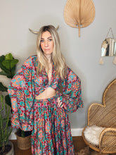 Load image into Gallery viewer, Goddess frill sleeve top