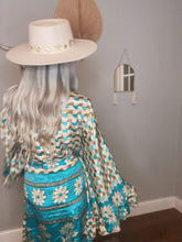 Load image into Gallery viewer, Goddess frill sleeve kimono
