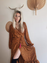 Load image into Gallery viewer, Daisy Jones wrap dress