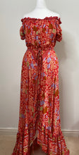 Load image into Gallery viewer, Lilou Gown