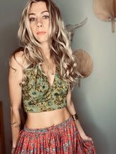 Load image into Gallery viewer, Stevie reversible top Pink/ Green