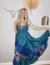Load image into Gallery viewer, Meadowland dress