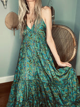 Load image into Gallery viewer, L.A. Woman dress