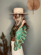 Load image into Gallery viewer, Goddess frill sleeve top